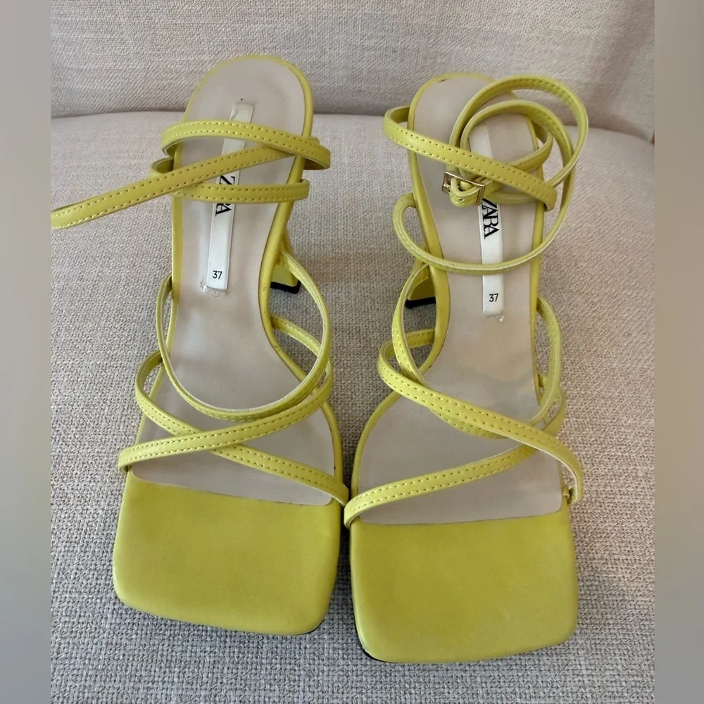 Zara Neon Block Heels - Picture 3 of 8